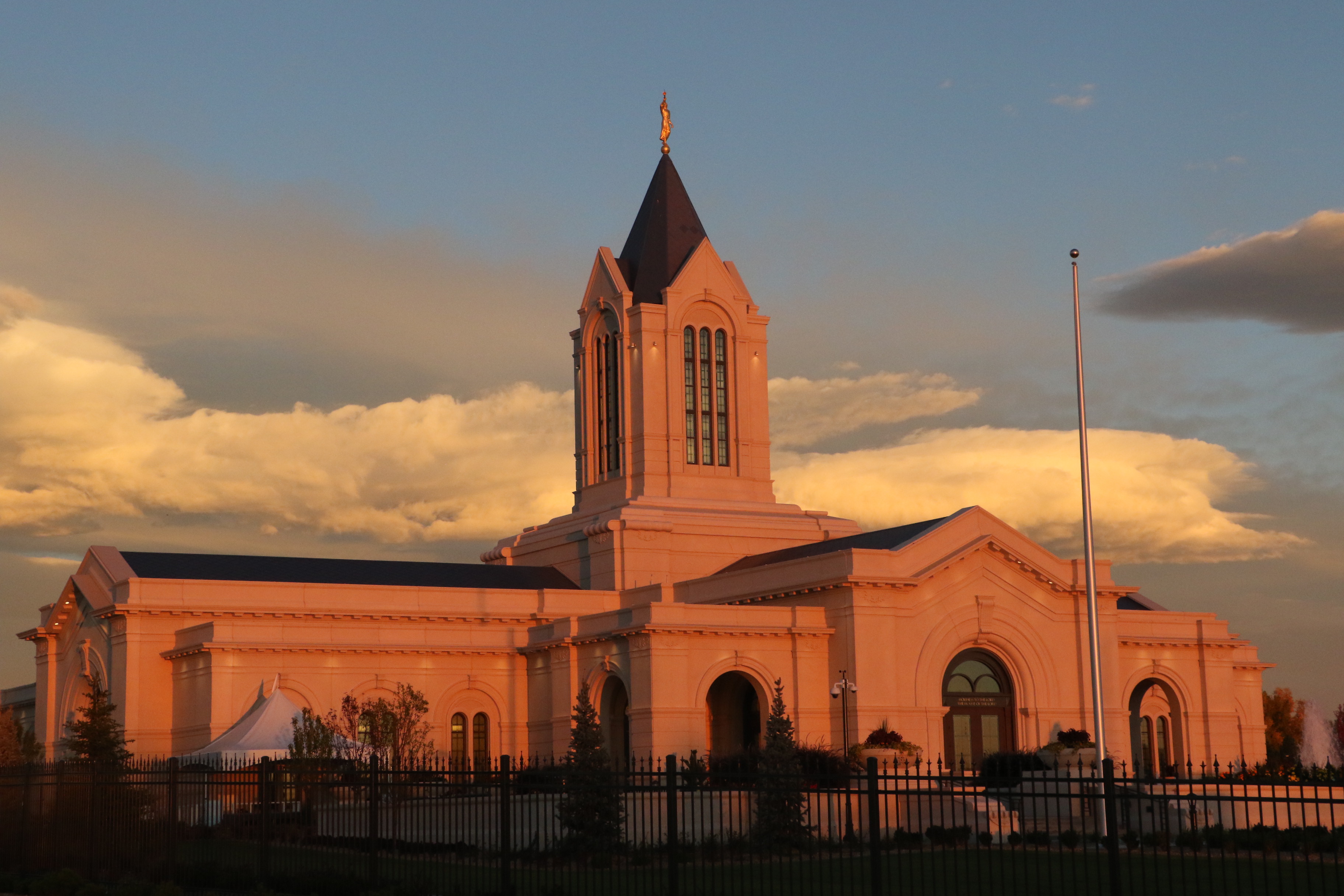 fort-collins-colorado-temple-a-beacon-of-light-and-blessing-to-all