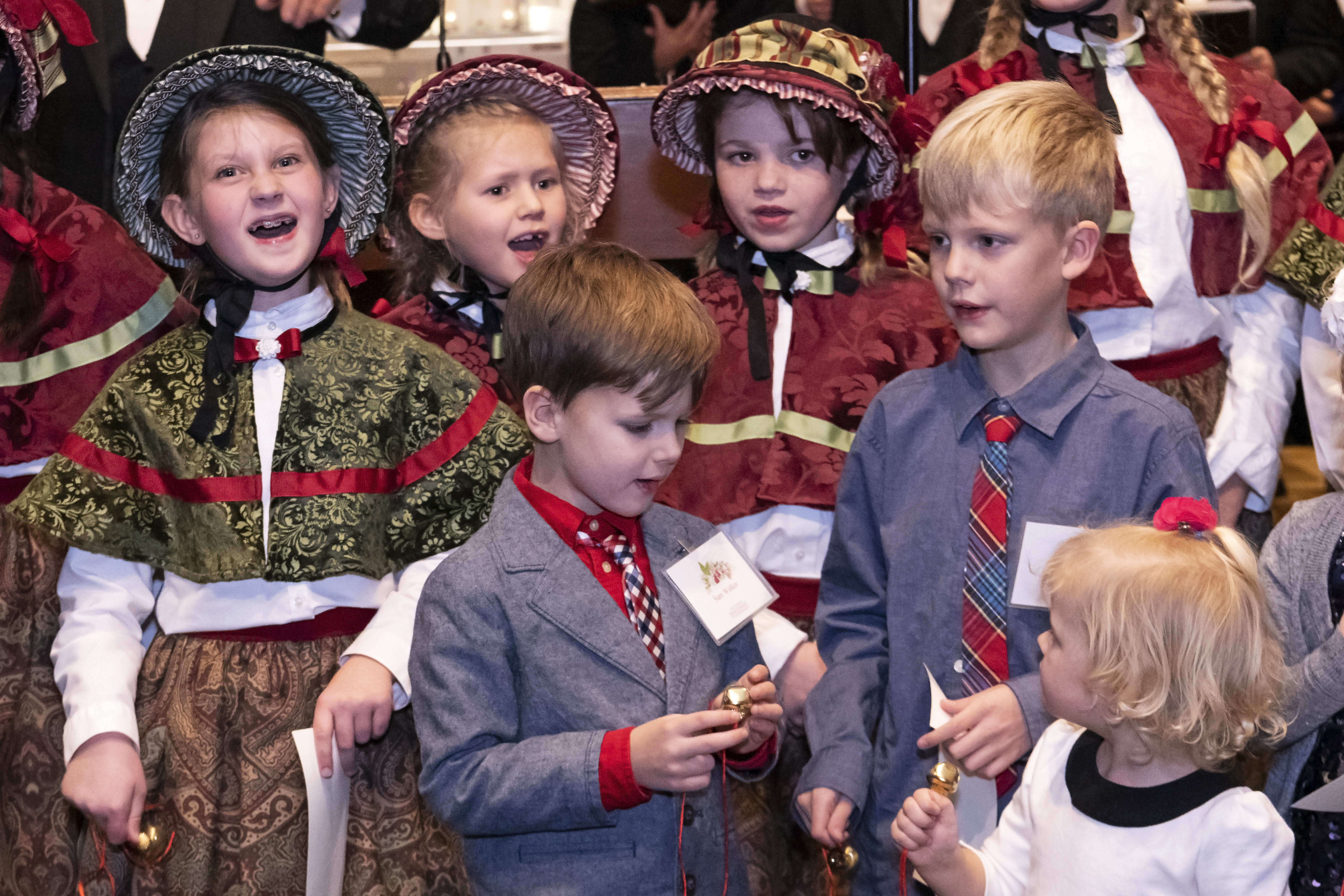 Children participate in ceremony where Elder Jeffrey R. Holland of the Quorum of the Twelve Apostles, right, and His Excellency German Rojas, the ambassador of the Republic of Paraguay, switch on 650,000 lights that brilliantly illuminated the grounds of the Washington D.C. Temple on Nov. 27, 2018.