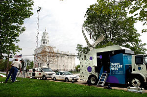 News Media from Salt lake and other surrounding areas set up for live shots after touring the Nauvoo Temple Wednesday may 1, 2002. Photo by Scott G. Winterton/Deseret News. (Submission date: 05/01/2002)