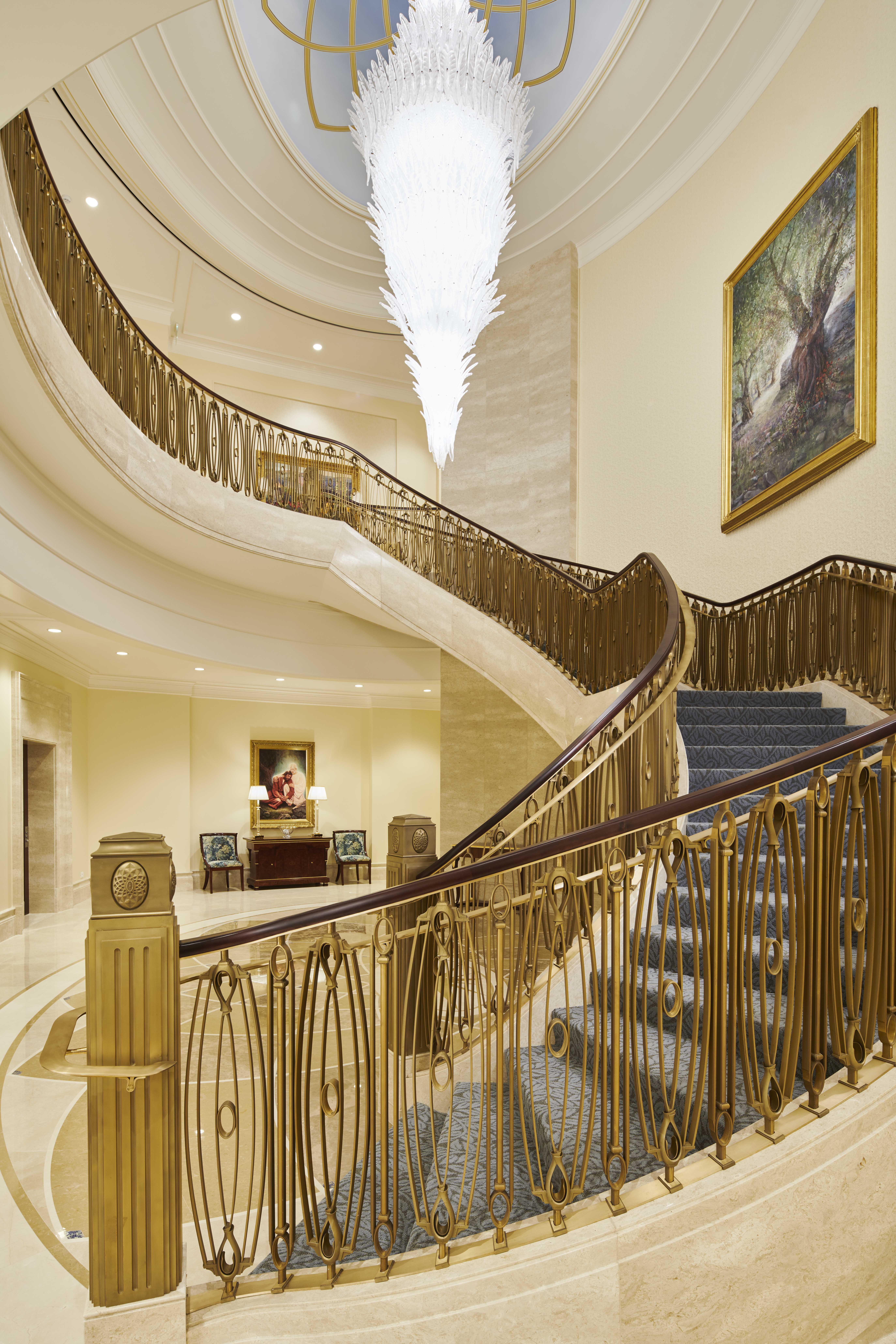 The grand staircase of the lobby of the Rome Italy Temple.